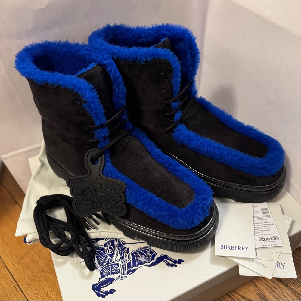Burberry Shearling Chugga Black Boots with Cobalt BlueNWB retail $1550 size 43